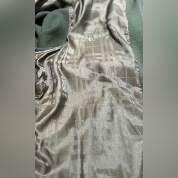 Men’s Burberry London Knit Harrington Jacket - Picture 10 of 10